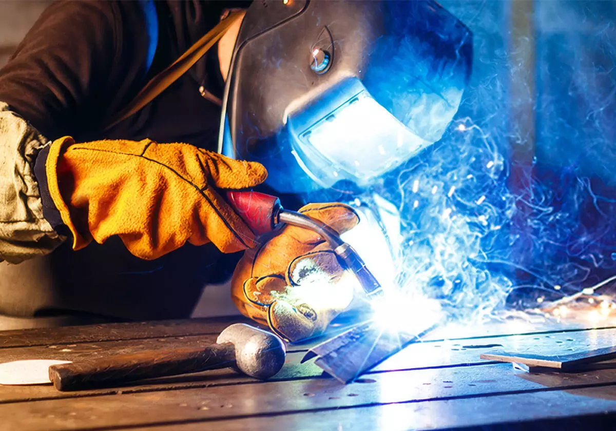processo-de-solda-mig-rapidez-eficiencia-e-produtividade.webp