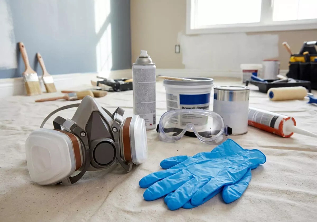 5cbaface_epi-na-preparacao-mascaras-e-luvas-para-sua-seguranca.webp
