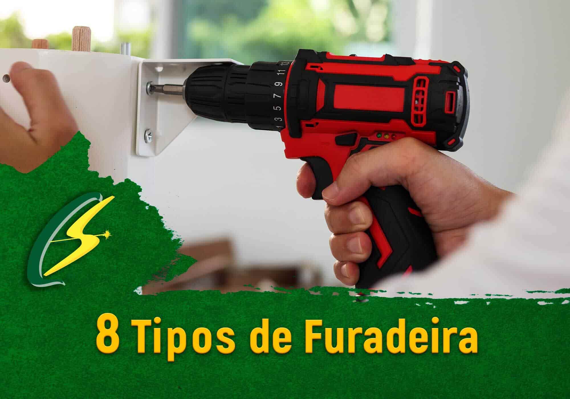 parafusadeira vermelha e preta sendo usada para parafusar um suporte de parede